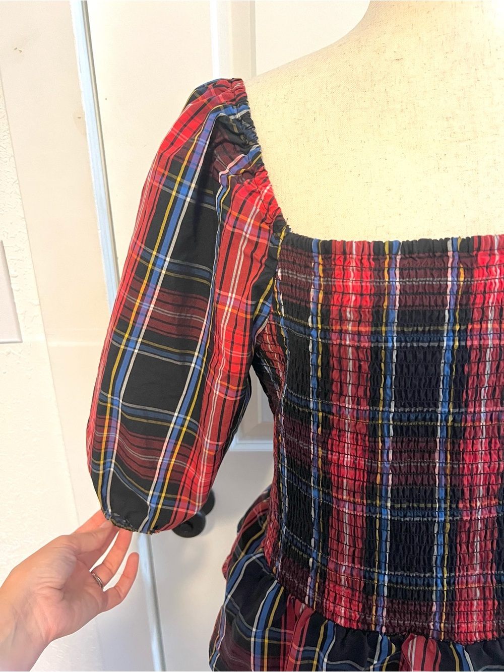 DRAPER JAMES RSVP Elbow Puff Sleeve Smocked Peplum Top - Picture 4 of 9